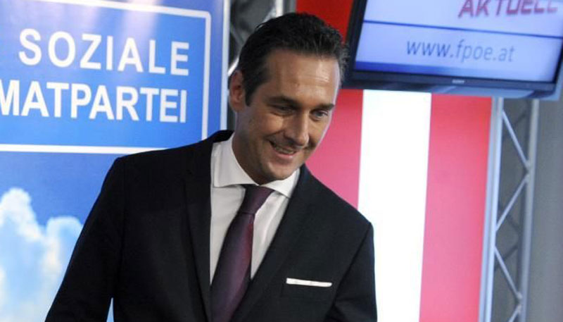 Штрахе: Споразум са Турском самоубиство